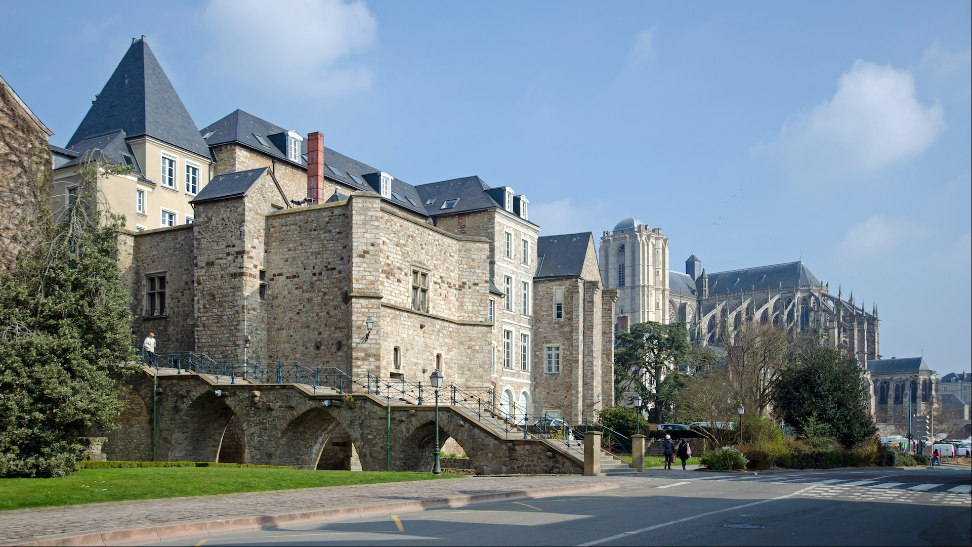 ville Le Mans