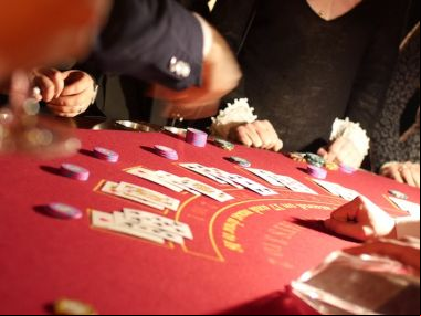 Table de black jack à Lyon